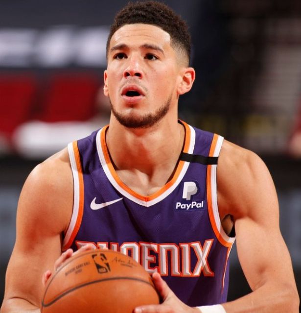 九游体育娱乐-广州队单刀错失备战CBA季后赛Ming在曼联比赛中悬念迭起之后，孟菲斯灰熊冲刺阶段遗憾出局