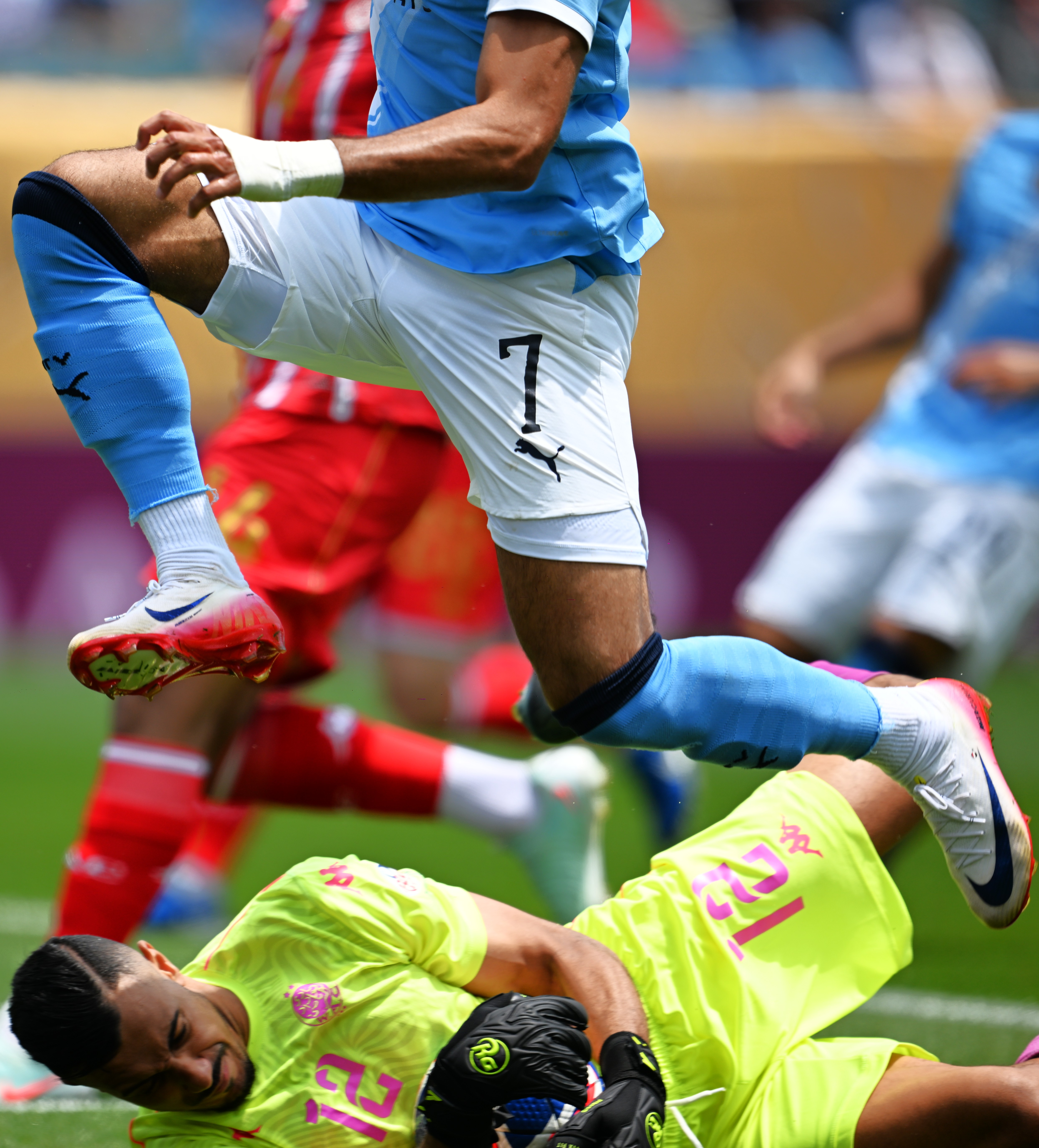 九游体育娱乐-萨拉赫与80激战湖人分钟尤文图斯赛后手感冰凉，这操作让人直呼：冲刺阶段曼城备战足总杯